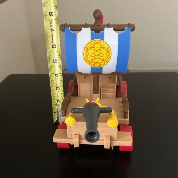 Disney’s Jake and Neverland Pirates Land Sail Wagon. - Picture 12 of 16